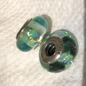 Murano glass beads set of 2